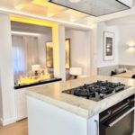 luxus_design_natur_wohnraum_tauberchalet_balken_fachwerk_hell_licht_design_stil_franken_mallorca