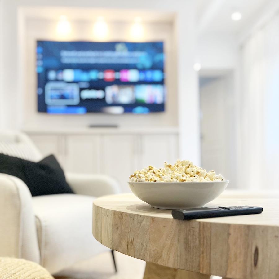 streaming_biohacking_ferienhaus_frauen_familie_luxus_franken_chalet