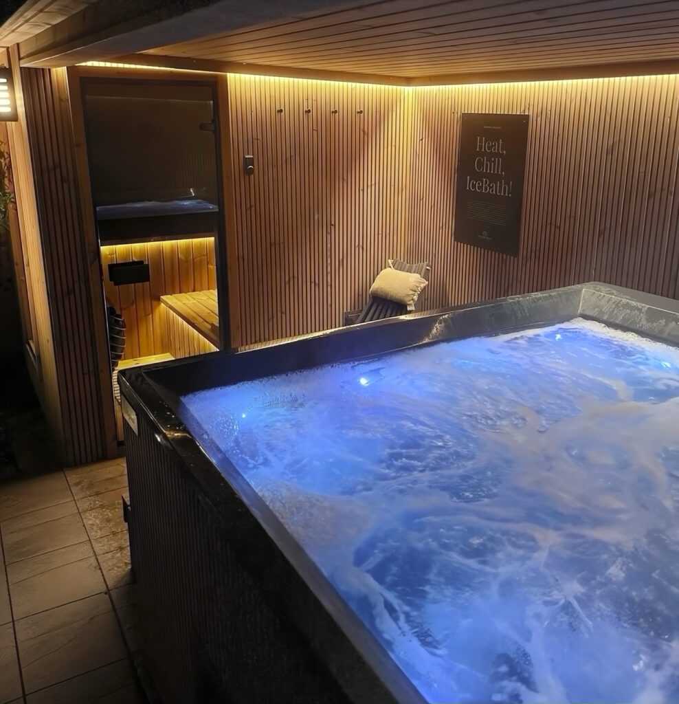 Private Spa Chalet mit Whirlpool, Sauna und Kältebecken - ohne fremde Gäste