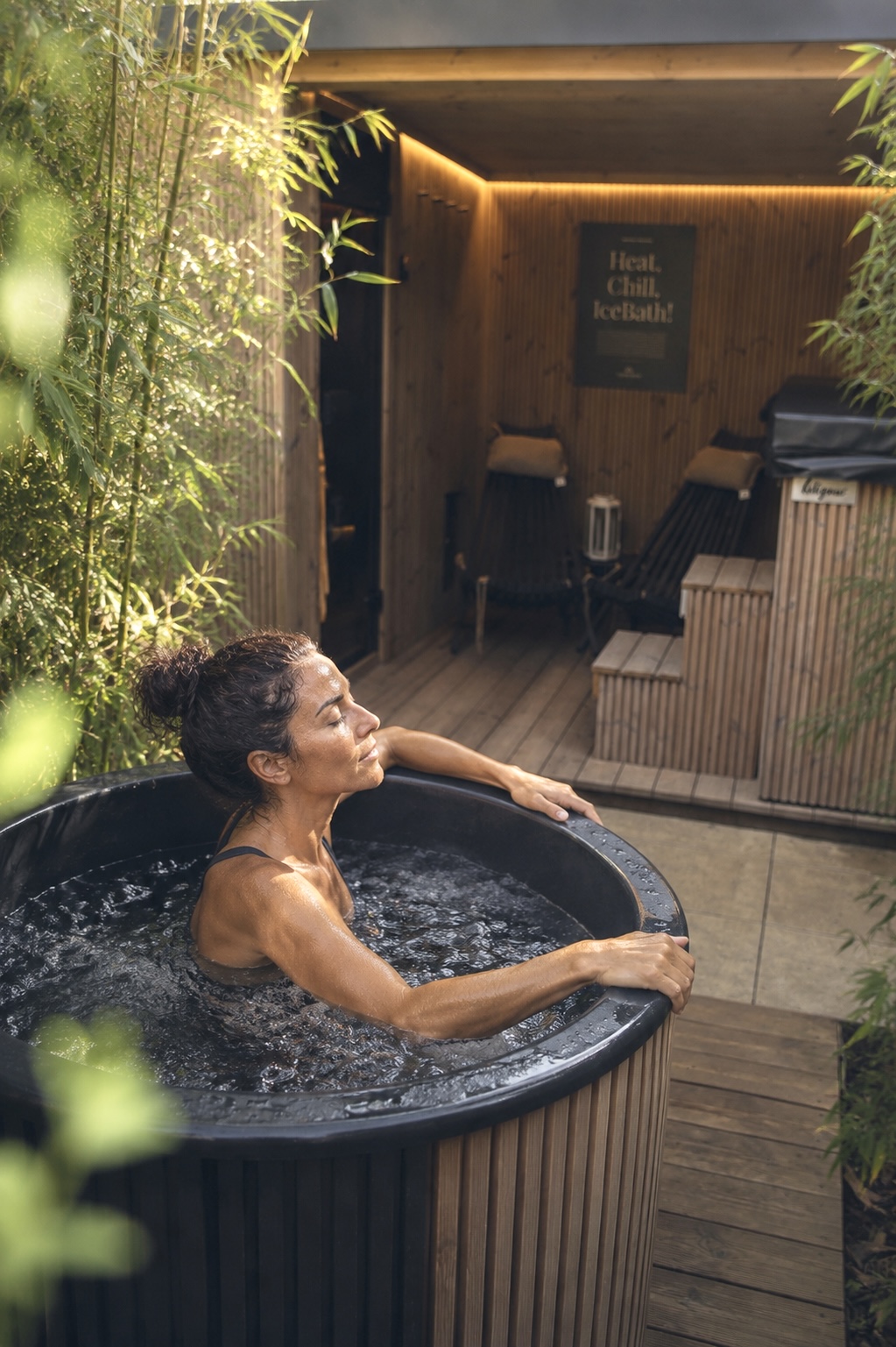 biohacked-luxury-retreat-cold-plunge-eisbaden-tauberchalet
